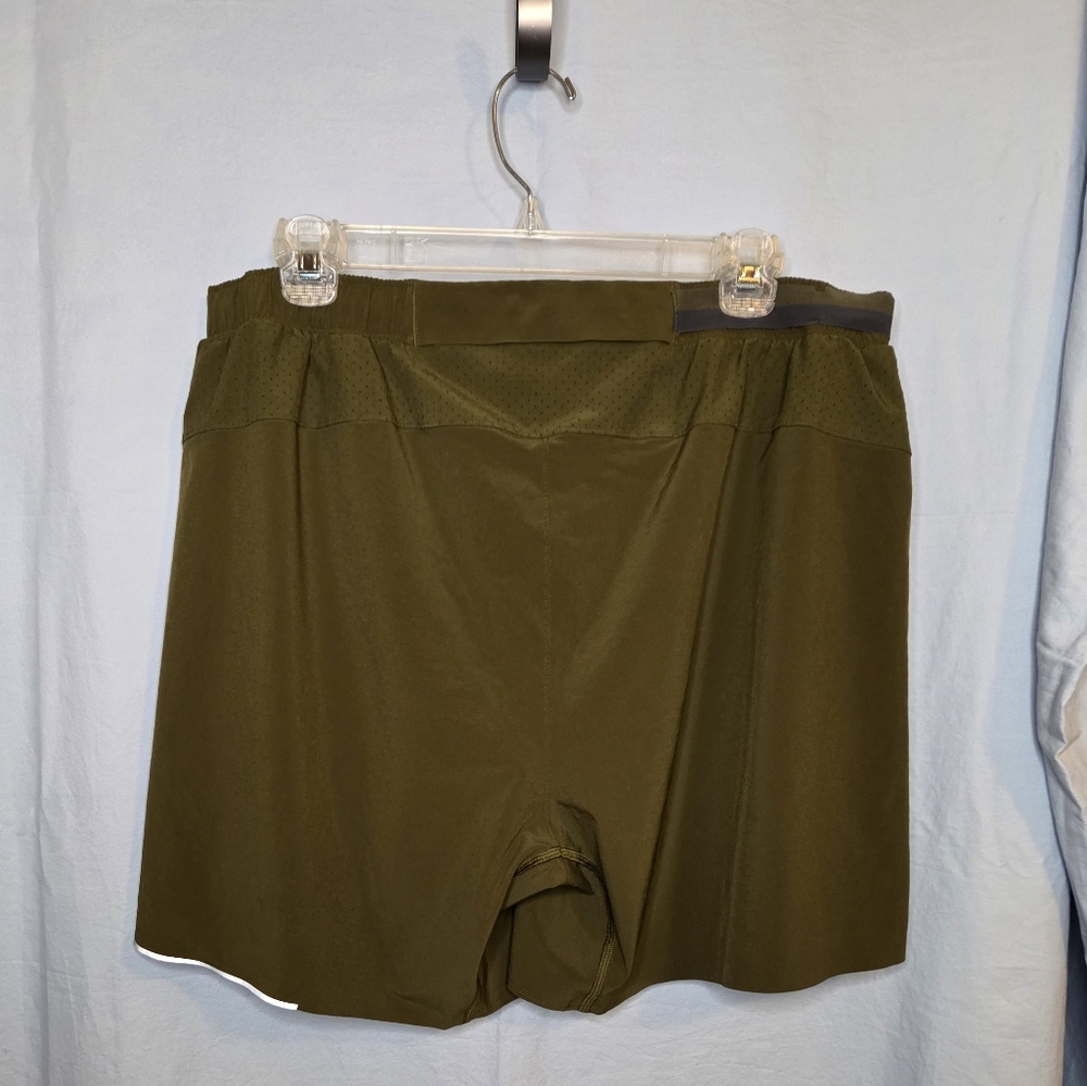 Lululemon Mens Surge Short in Army Green - Size XXL - Picture 3 of 11